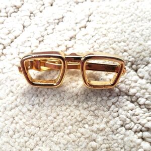 Mens Goldtone Glasses Shape Tie Clip Bar Tie